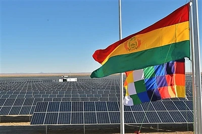 Bolīvijas enerģijas ministra vietnieks slavē Ķīnas atjaunojamo progresu, acis...